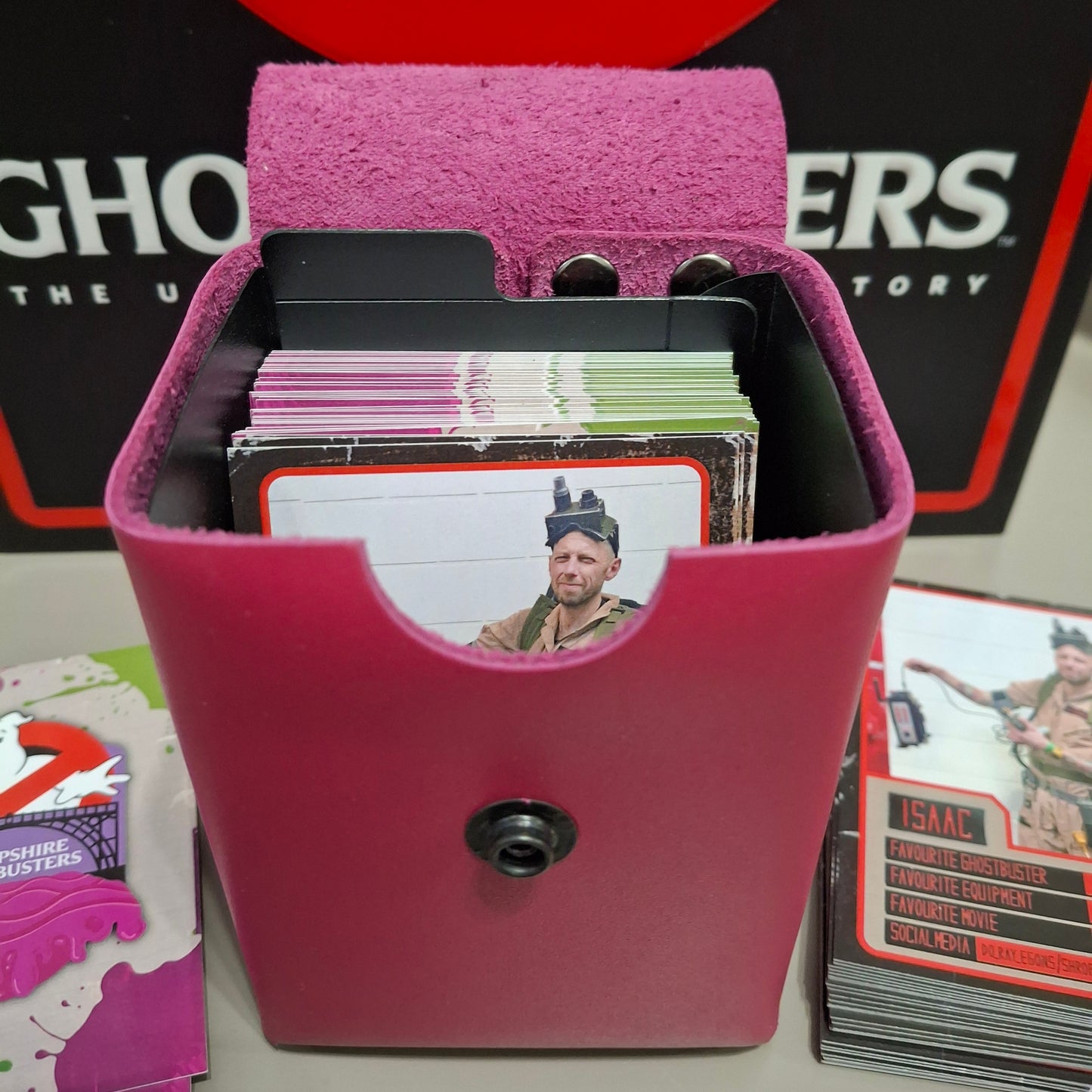 Trading card belt pouch in black or pink leather