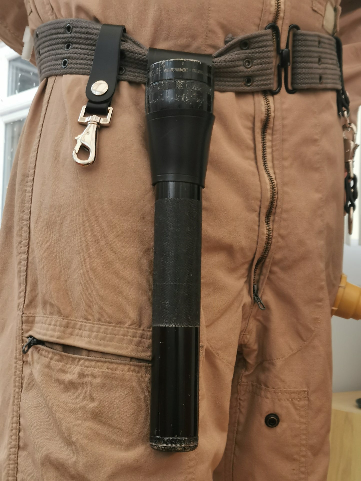 Leather D Cell Maglite Torch Holster